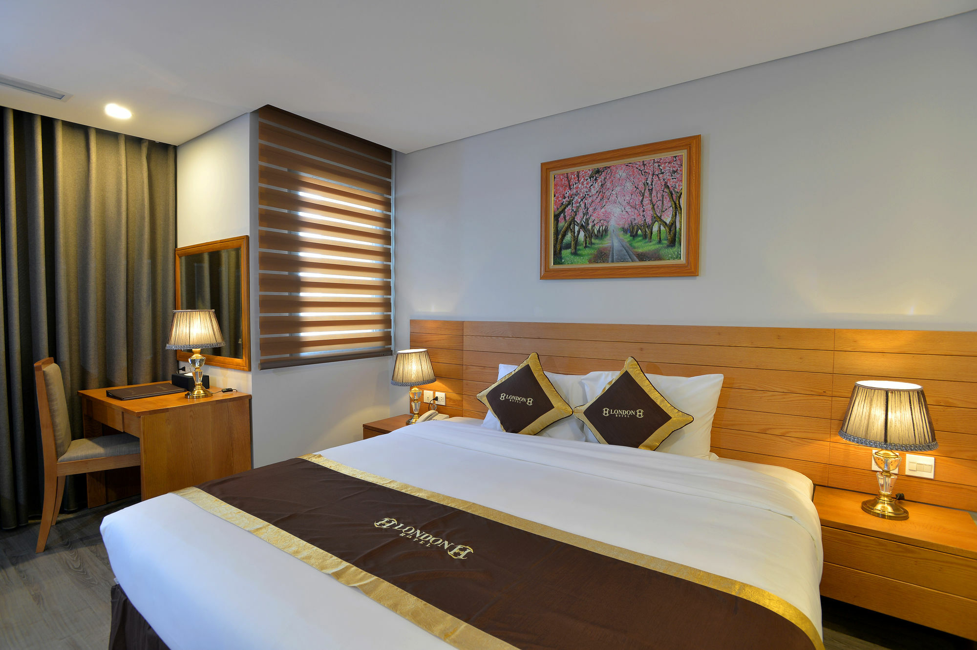London Hanoi Hotel Buitenkant foto